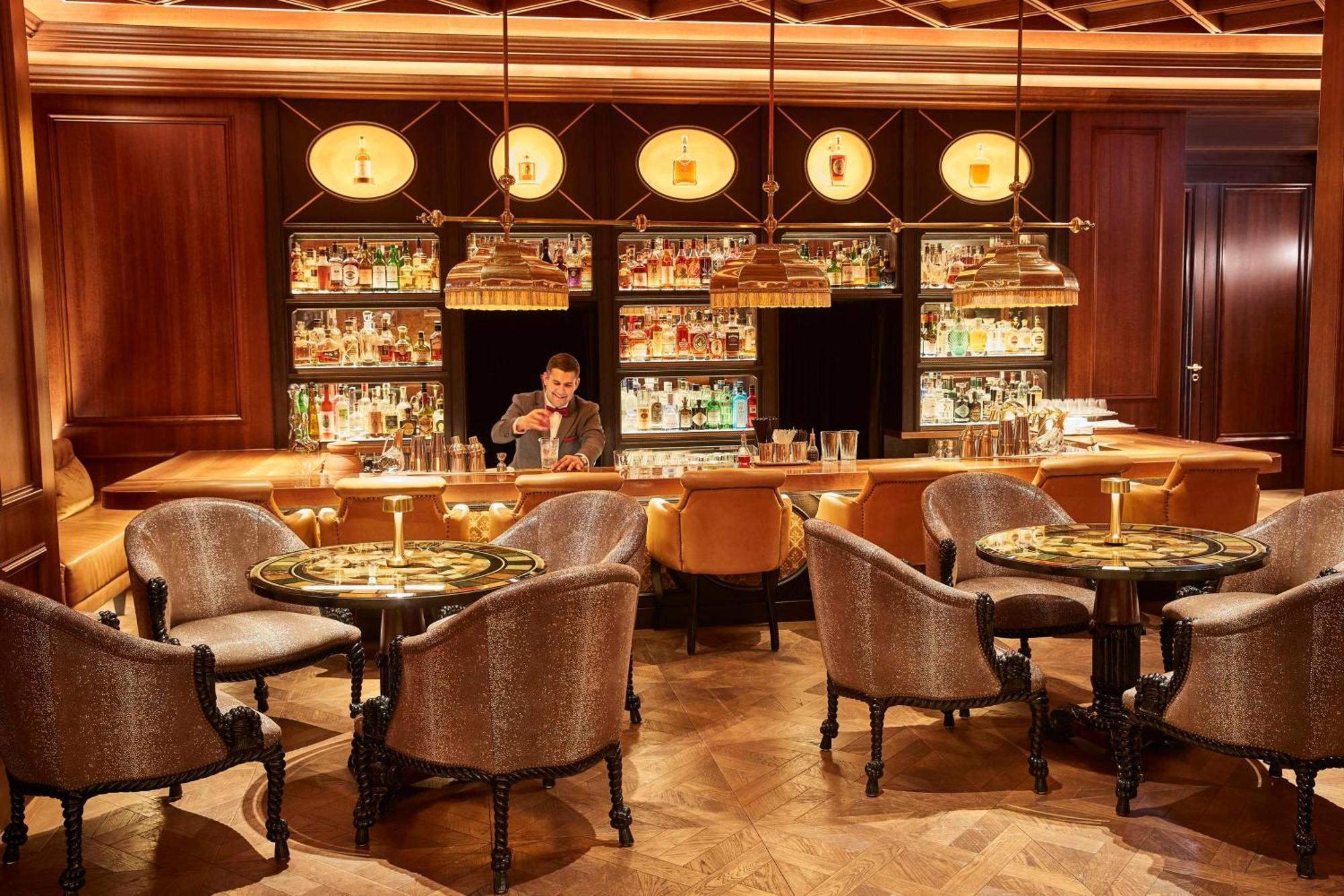Vier Jahreszeiten Kempinski Muenchen Kültér fotó The bar at the St Regis New York