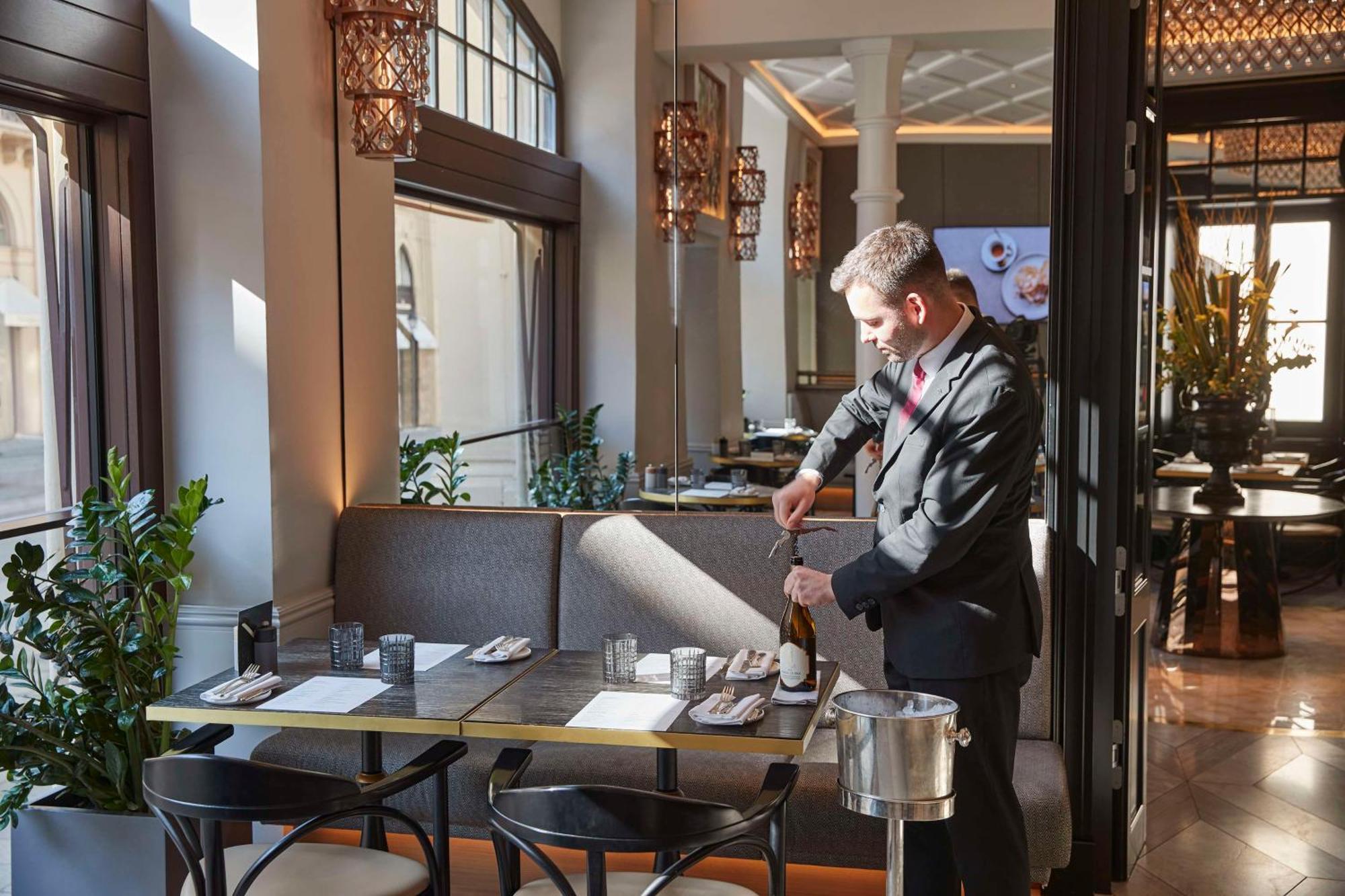 Vier Jahreszeiten Kempinski Muenchen Kültér fotó